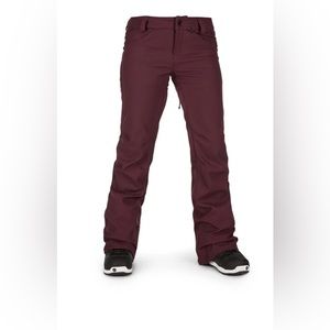 Volcom species size medium snow pants. Excellent condition
